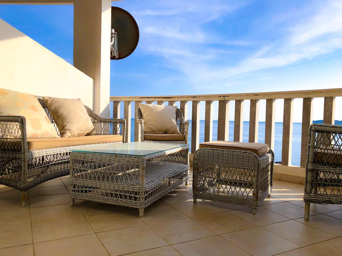Beach Apartment Rafailovici Luaran gambar