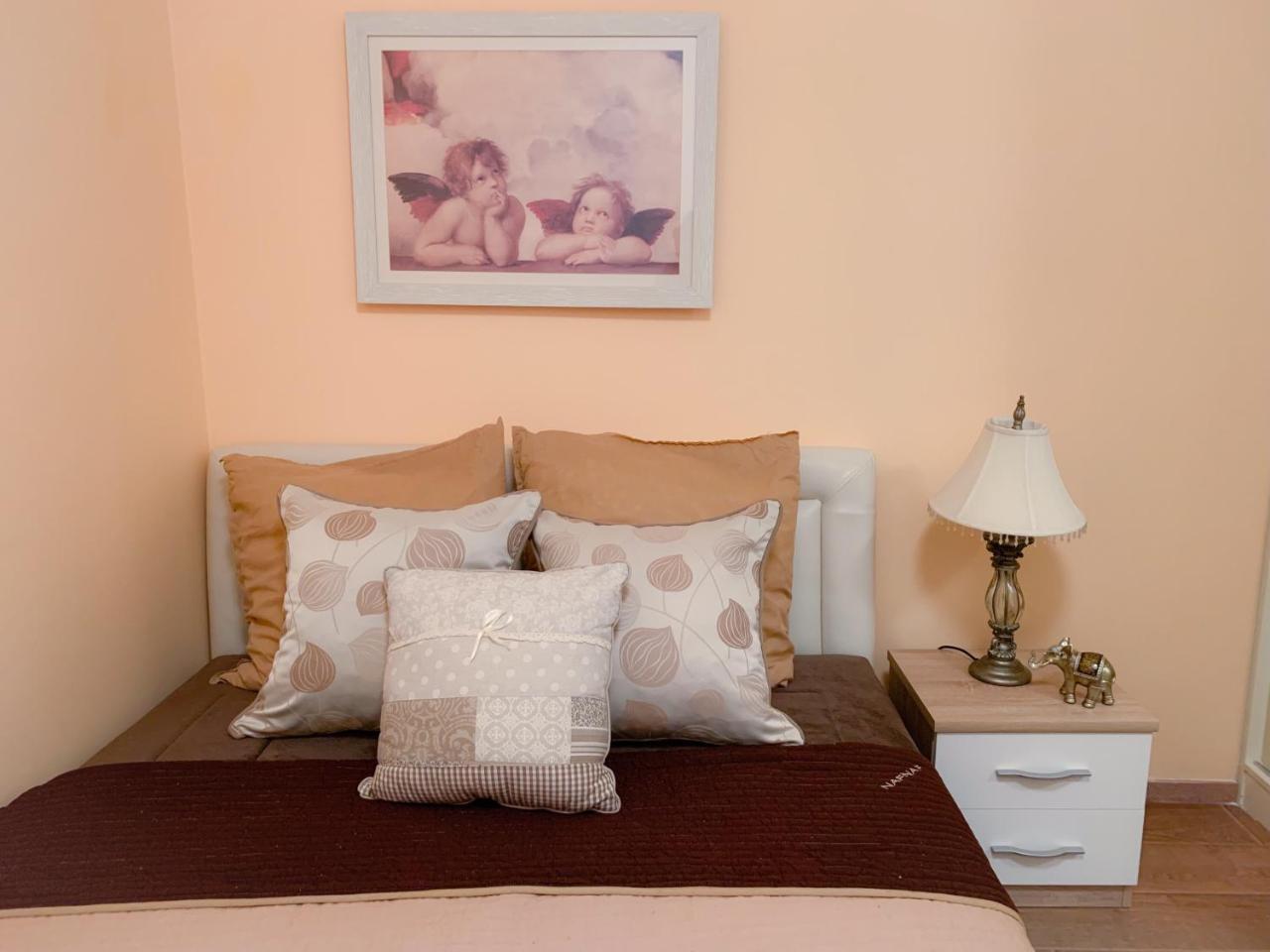 Beach Apartment Rafailovici Luaran gambar