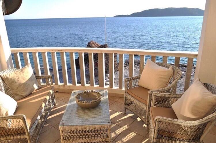 Beach Apartment Rafailovici Luaran gambar